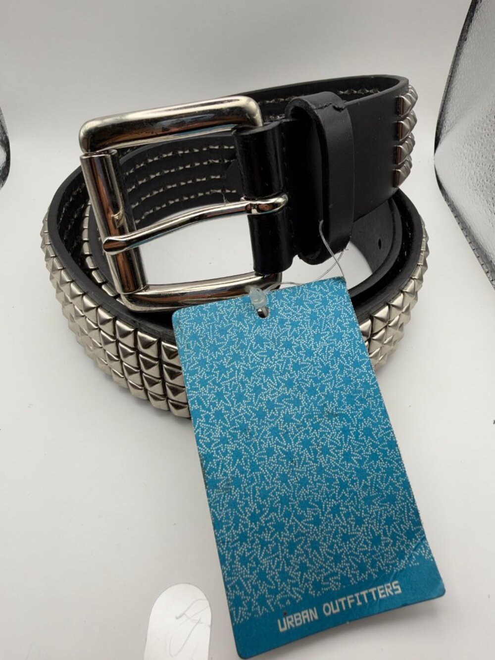 Urban Outfitters Black Studded Belt Pyramid Studs NWT Size 34